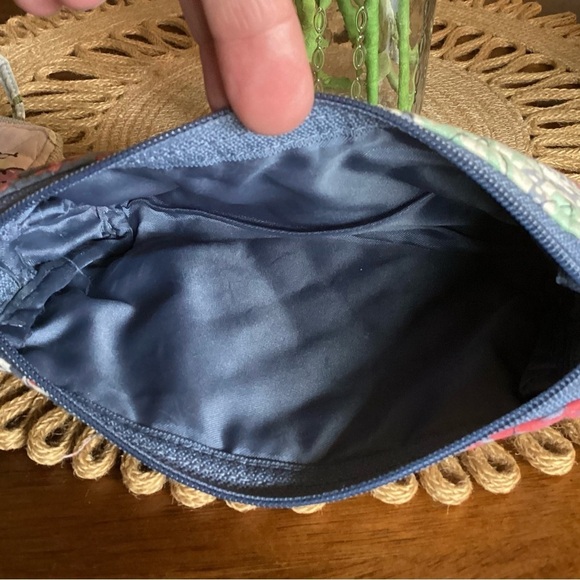 Vera Bradley Small Wristlet Wallet and Nomadic Floral Makeup Bag - Picture 3 of 7